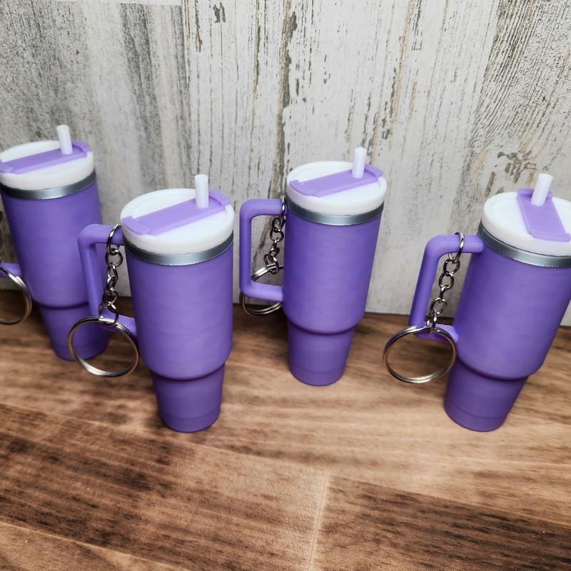 Mini  Chapstick Holder Keychain - Chapstick Holder - Lipstick Keychain -  Keychain Accessory with Removable Lid  keychain tumbler