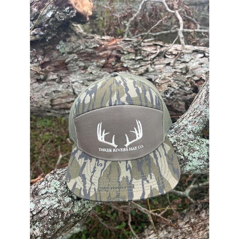 Whitetail Rack - Lost Hat Flatbill-Mossy Oak Bottomland 7 panel SnapBack Hat Embroided Hat