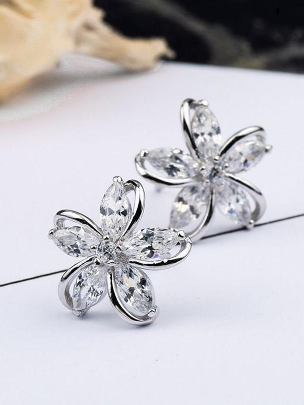 Flower Design Rhinestone Stud Earrings, Elegant Trendy Matching Earrings Jewelry for Women, Classic Fashion Accessories for Daily Used