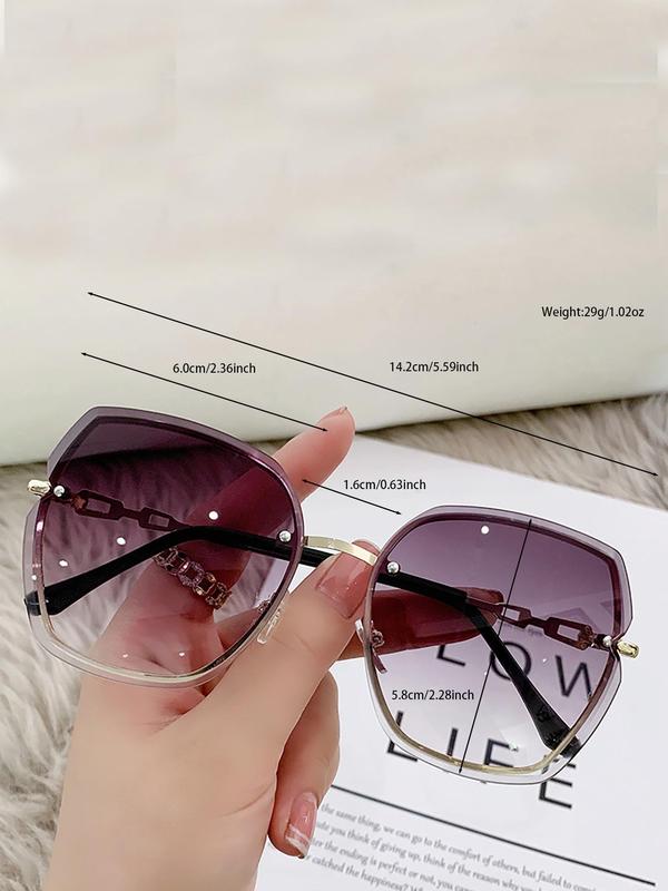 Vintage Ombre Tinted Lens Sunglasses for Women Back To School, Retro Outdoor Large Size Square Frame Fashion Sunglasses, Summer Sun Protection Sunglass Trends 2024 for Driving