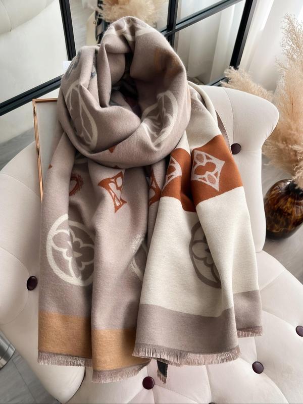 Women's Heart & Floral Pattern Tassel Decor Scarf, Casual Soft Warm Shawl for Fall & Winter, Fashion Accessories for Daily Wear