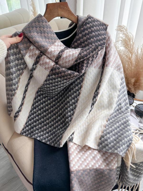 Women's Plaid Pattern Tassel Decor Shawl, Casual Soft Warm Thick Scarf for Fall & Winter, Fashion Accessories for Daily Wear