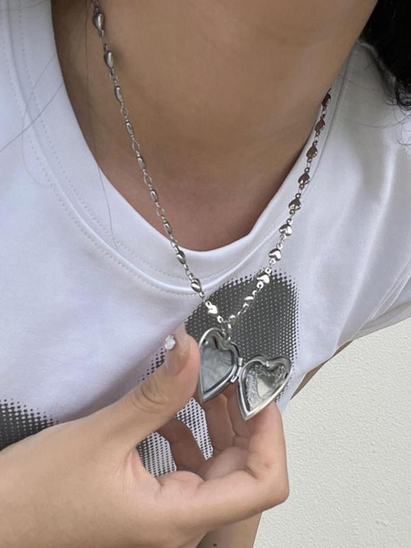 Women's Elegant Heart Shaped Pendant Necklace, Stainless Steel Charm Necklace for Party, Daily Decor, Trendy All-match Goth Jewelry for Birthday Gift