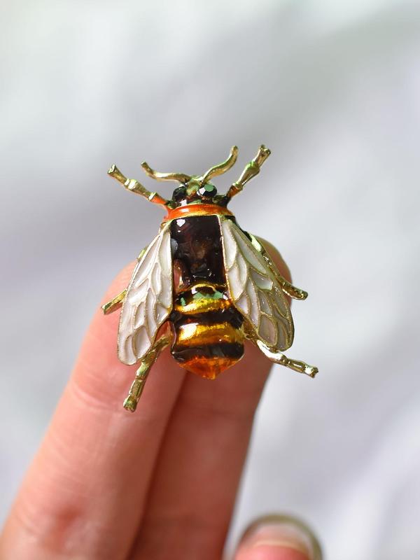 Trendy Vintage Insect Design Brooch for Gift,  Fashionable Bee Brooch for Women and Men, Clothing Cute Accessories As Gift for Best Friends