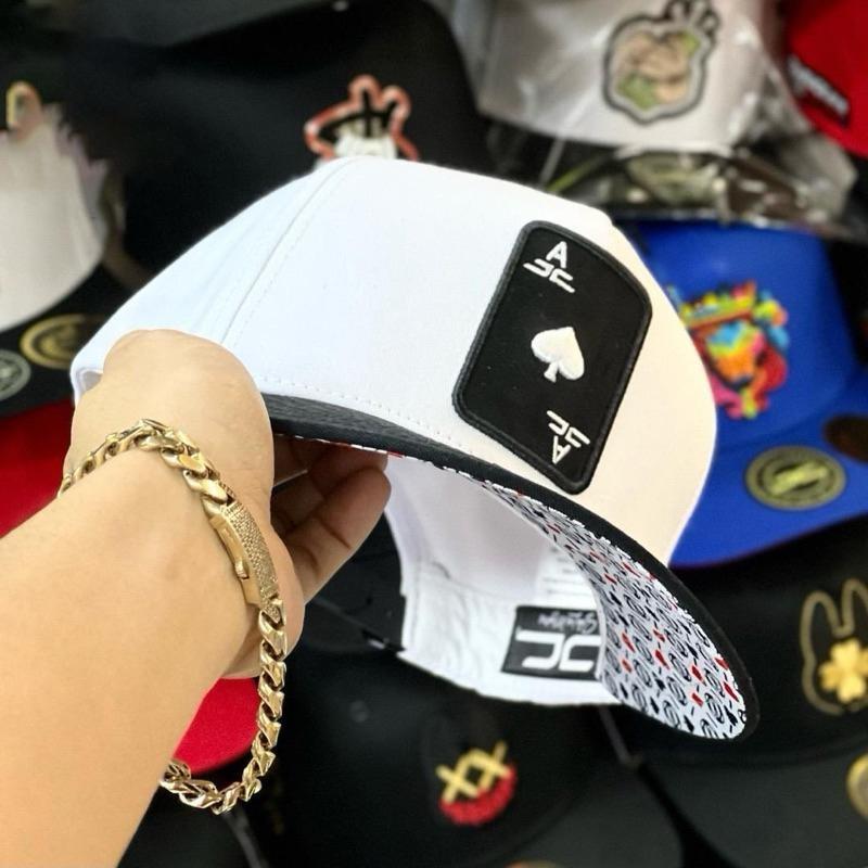 Trendy Sport Hat Playing Cards Embroidered in High-Quality Cotton for Men and Women - Adjustable Fit, Hand Washable, Khaki Color