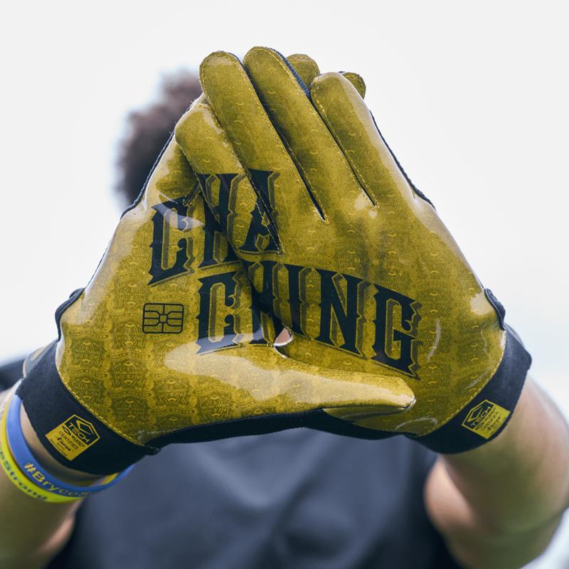 Black Gold ChaChing Showtime Receiver Gloves