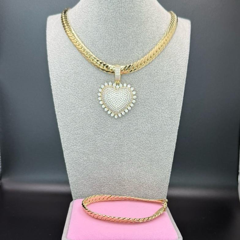 Gold Plated Heart-Shaped Pendant Set Bracelet and Necklace for Women