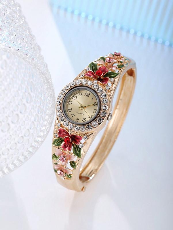 Fashionable Round Women's Quartz Watch with Luxurious Diamond-Accented Bracelet