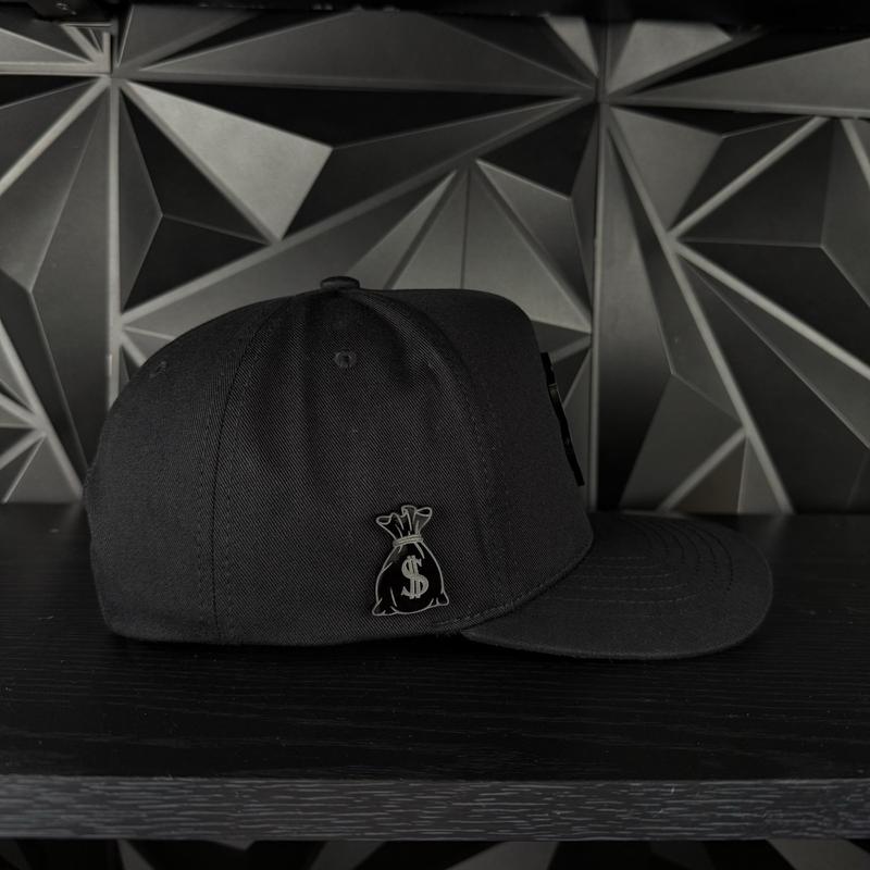 Trébol plate SnapBack hat-black