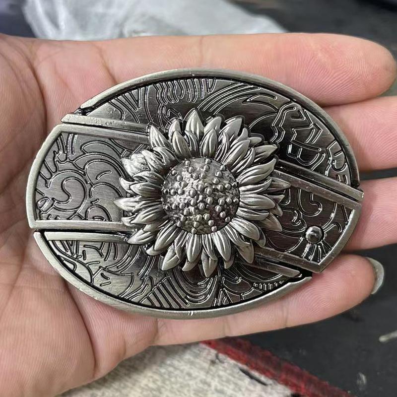 Western Cowboy Cowgirl Belt Buckle withSunflower and Cow Design, decoration,Badge,halloweengifts,christmas gift