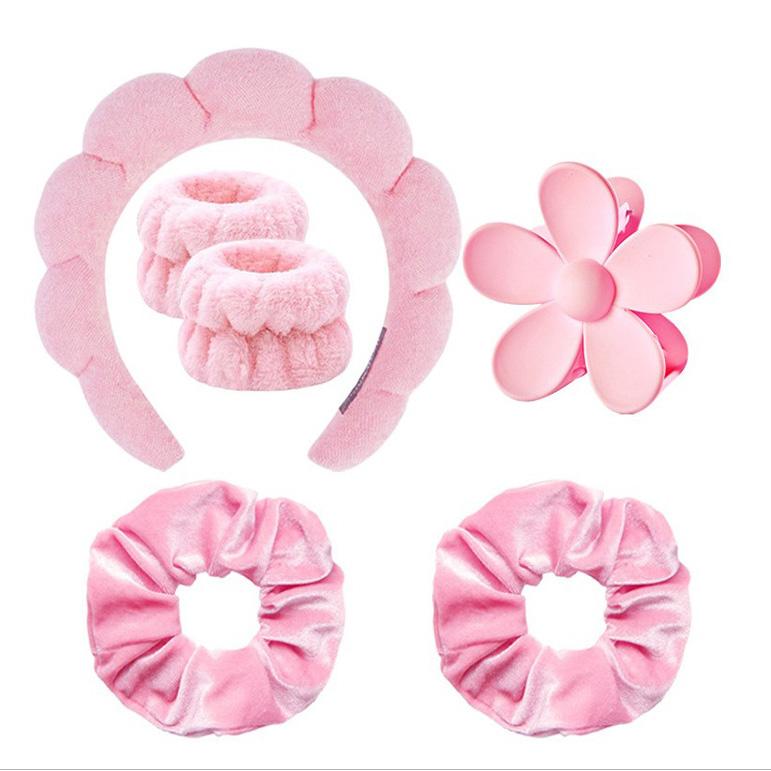 Cute Hair Accessories Sets 6counts set Hair Tie & Wristband & Hair Hoop & Hair Claw for Women & Girls Summer Fashion Women Headband Accessories for Daily Face Wash and Makeup