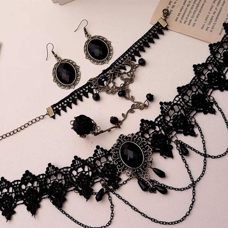 4 count Hoween Black Vampire Costume Necklace with Bracelet and Earrings Set for Woman Gothic Vintage Witch Accessories Jewelry for Hoween Costume Party Victorian Dress