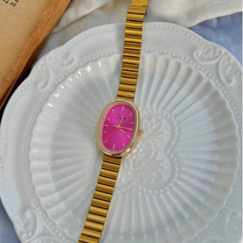 Women's Retro Luxury Fashion Simple Elegant Quartz Watch