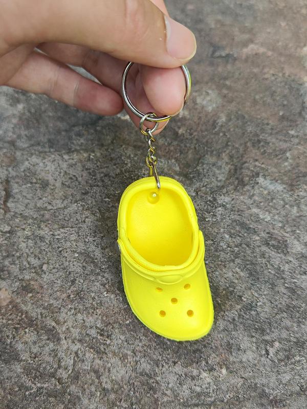 Cute Cartoon Shoe Shaped Keychain, Unique Shoe Shaped Keychain, Fashion Keychains Accessories As Gift for Men & Women