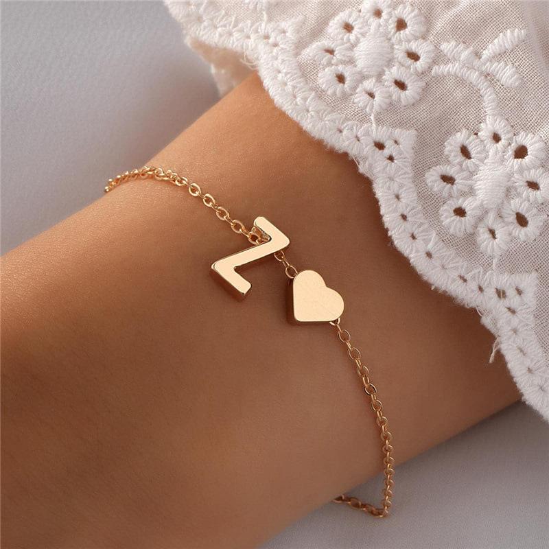 Alphabet Necklace 2 PCs Set, Initial Letter Necklace & Bracelet Suit, A- Z, Simple 26 Letter Heart Shaped Love Pendant Bracelet Clavicle Chain, Suitable for Women Girl Family Sister Friend Gift, Christmas Birthdays and Valentine's Days Thanksgiving Day