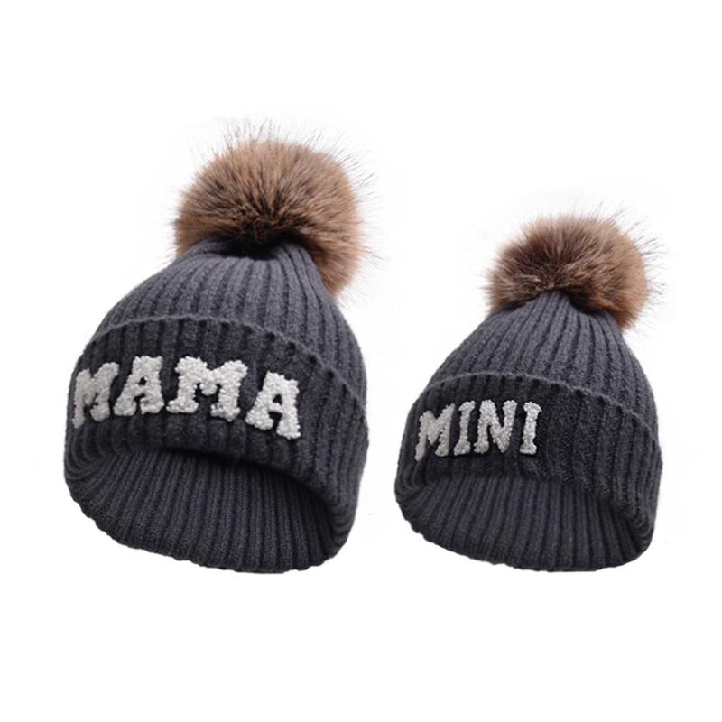 Mommy and Me Matching Hat Parent-Child Beanie Hat Mother & Kids Winter Warm Knit Hat Letter Embroidery Family Matching Crochet Cap